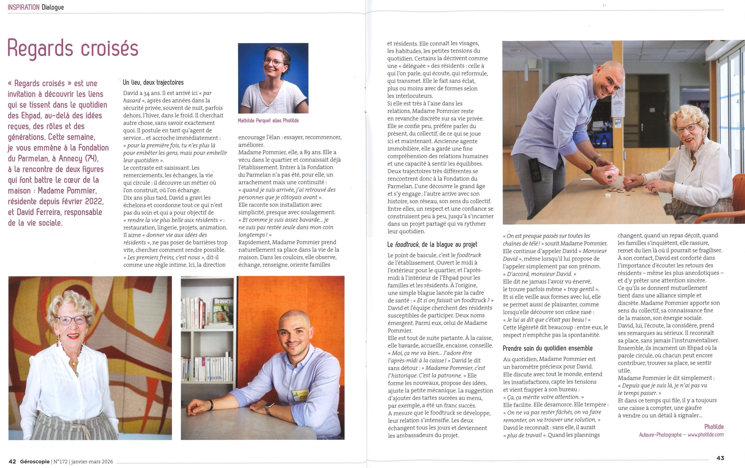 "Regards croisés" est une invitation à découvrir les liens qui se tissent dans le quotidien des Ehpad, au delà des idées reçues, des rôles et des générations.